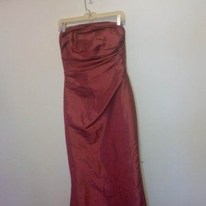 IMPRESSION BRIDAL Floor Length Formal Dress Ruched Underbust Burgundy SZ 10